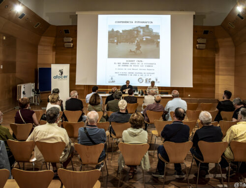 Conferencia sobre Robert Capa en el Centre Cultural de Ripollet